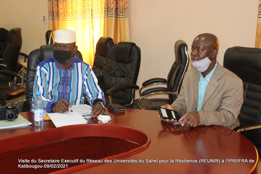 Visite du Secretaire Executif du Réseau des Universités du Sahel pour la Résilience (REUNIR) à l'IPR/IFRA de Katibougou
